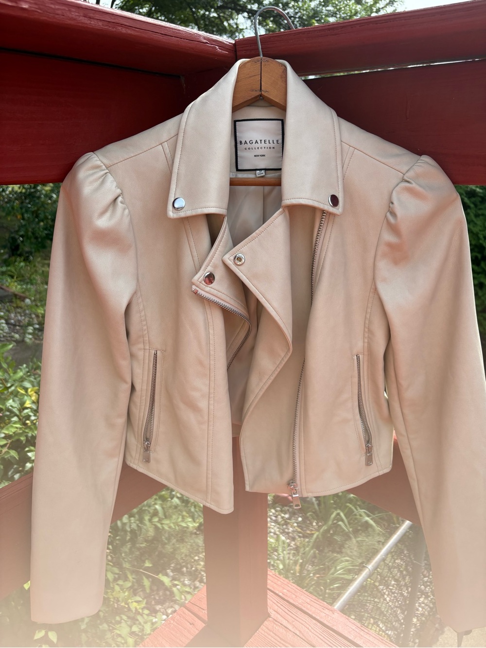 Bagatelle Collection Cream Faux Leather Moto Jacket – Size Medium – Puff Sleeve